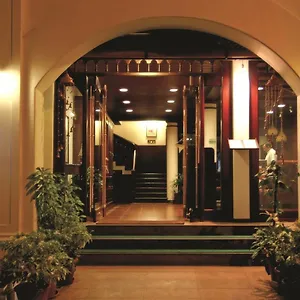 Arches Hotel Kochi